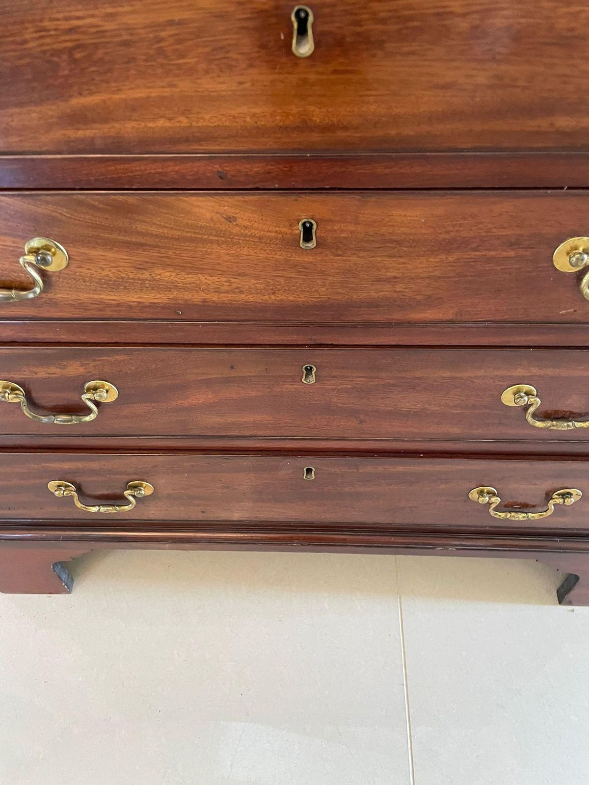 photo buy Outstanding 18th Century Quality George III Antique Mahogany Bureau