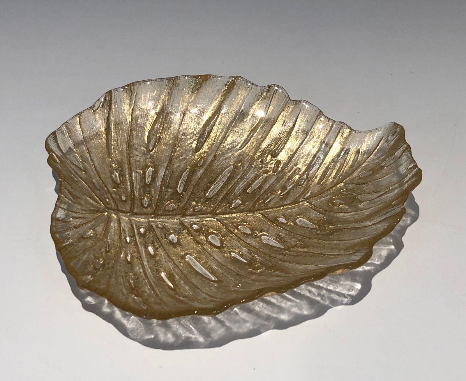 photo for sale Murano Crystal Leaf Shaped Vide Pocket
