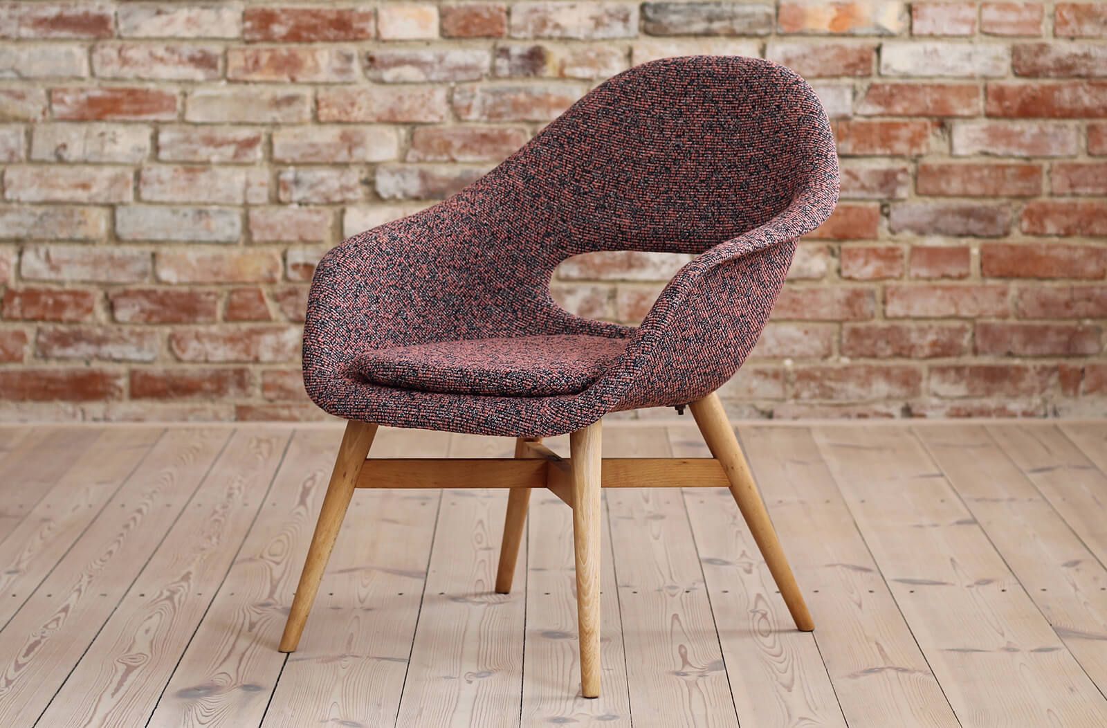 Set Of 2 Lounge Chairs Designed By Miroslav Navrátil, 1950s, Czech Republic photo vinterior