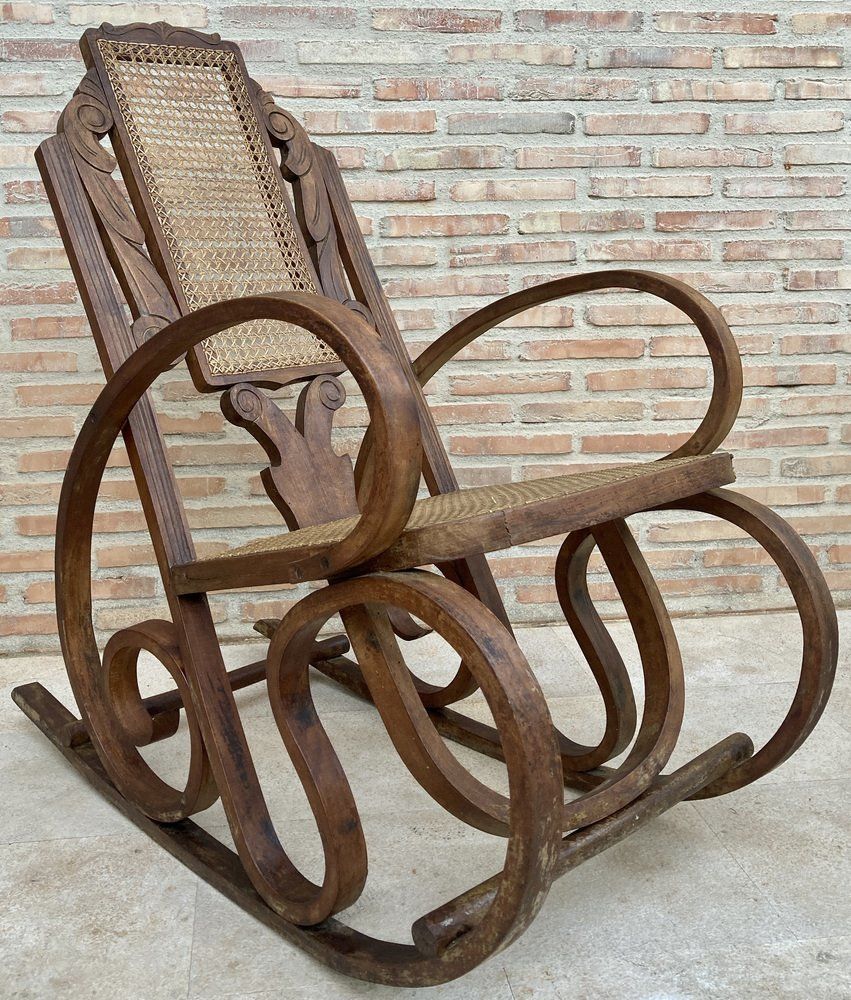 20th Century Art Deco Bentwood Rocking Chairs With Reed Seats, Set Of 2