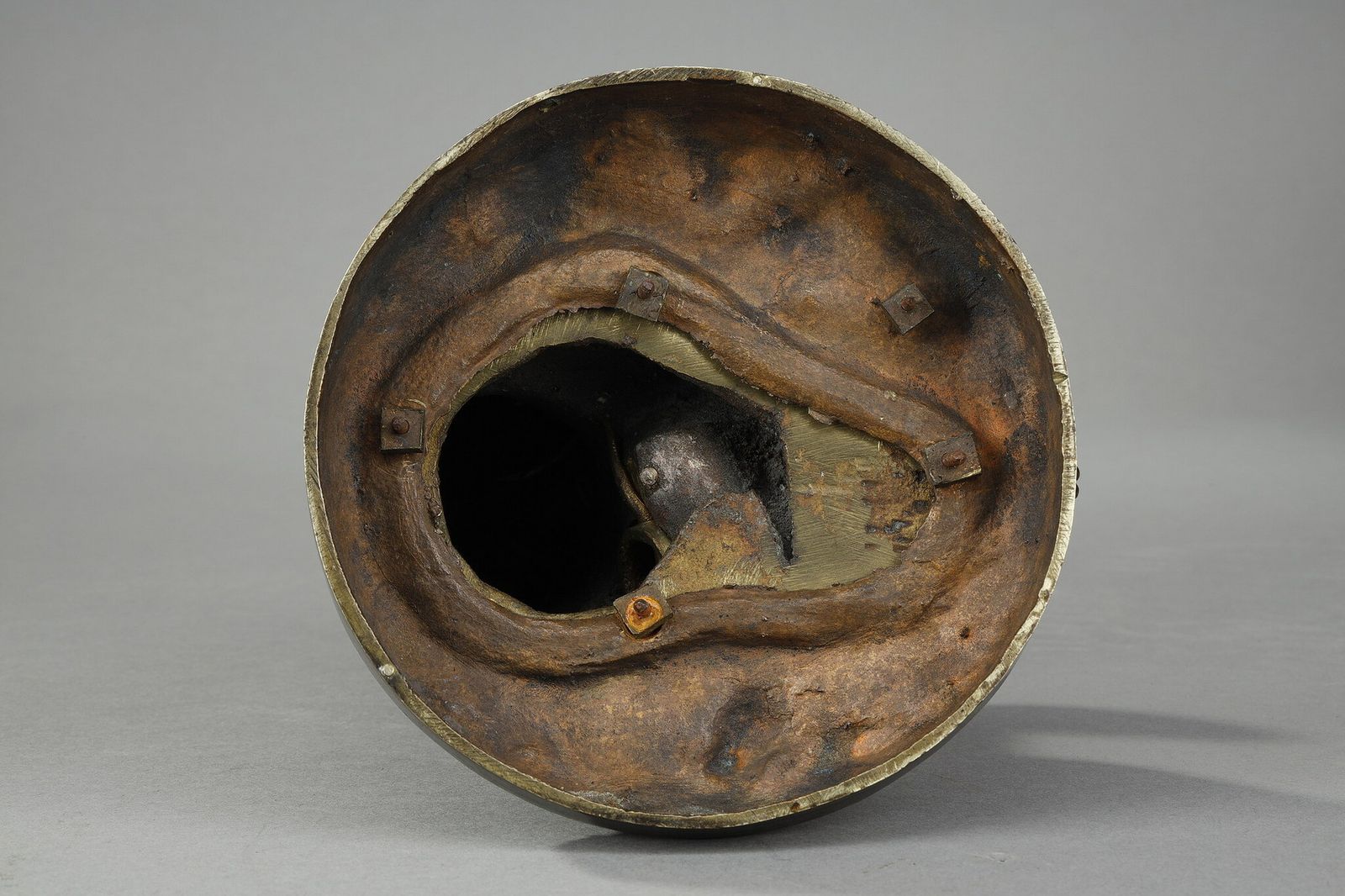 photo buy Bronze "The Girl With The Bird And The Shell" After Pigalle