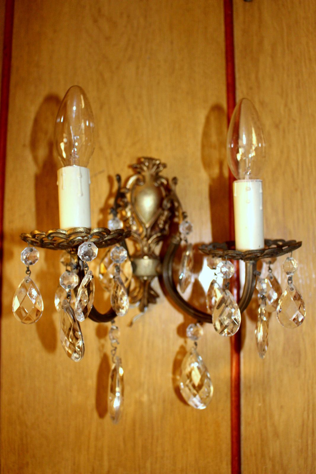 Antique Brass Rococo French Wall Light Scones Paris Chateau Wt Glass Stones