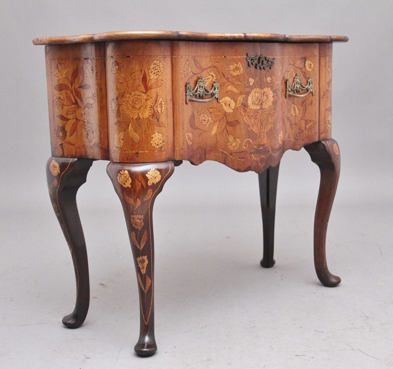 photo furniture 18th Century Dutch Marquetry Walnut Side Table