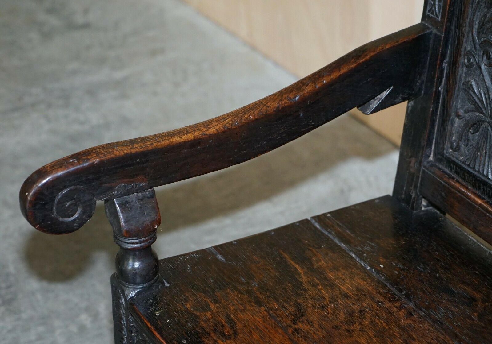 Fine & Rare Original 18th Century 1720 Wainscot Armchair Northern England Oak photo vinterior