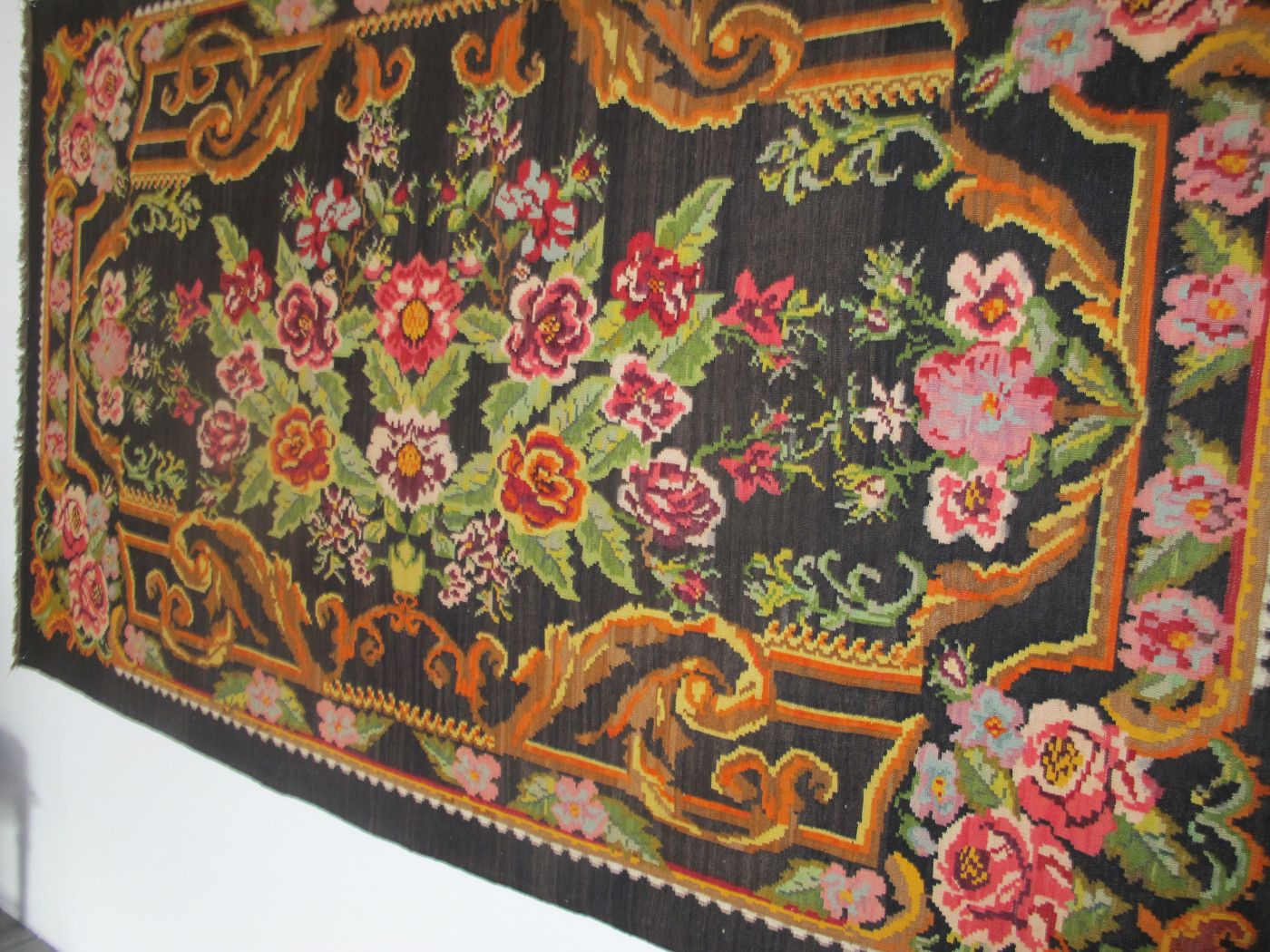 Vintage Moldovan Floral Kilim, 1920s, 1.84m X 3.04m (6' X 10') photo buy