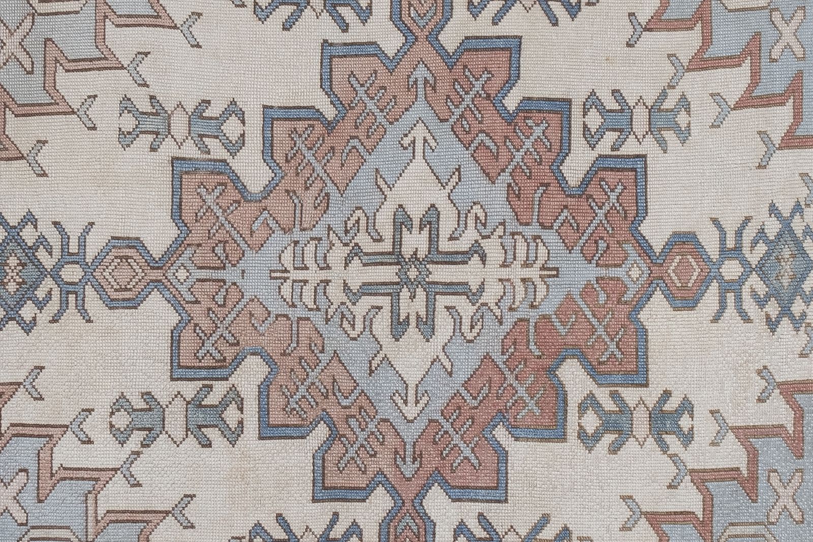 photo furniture Vintage Oversize Gray Turkish Oushak Rug  173 X 227 Cm