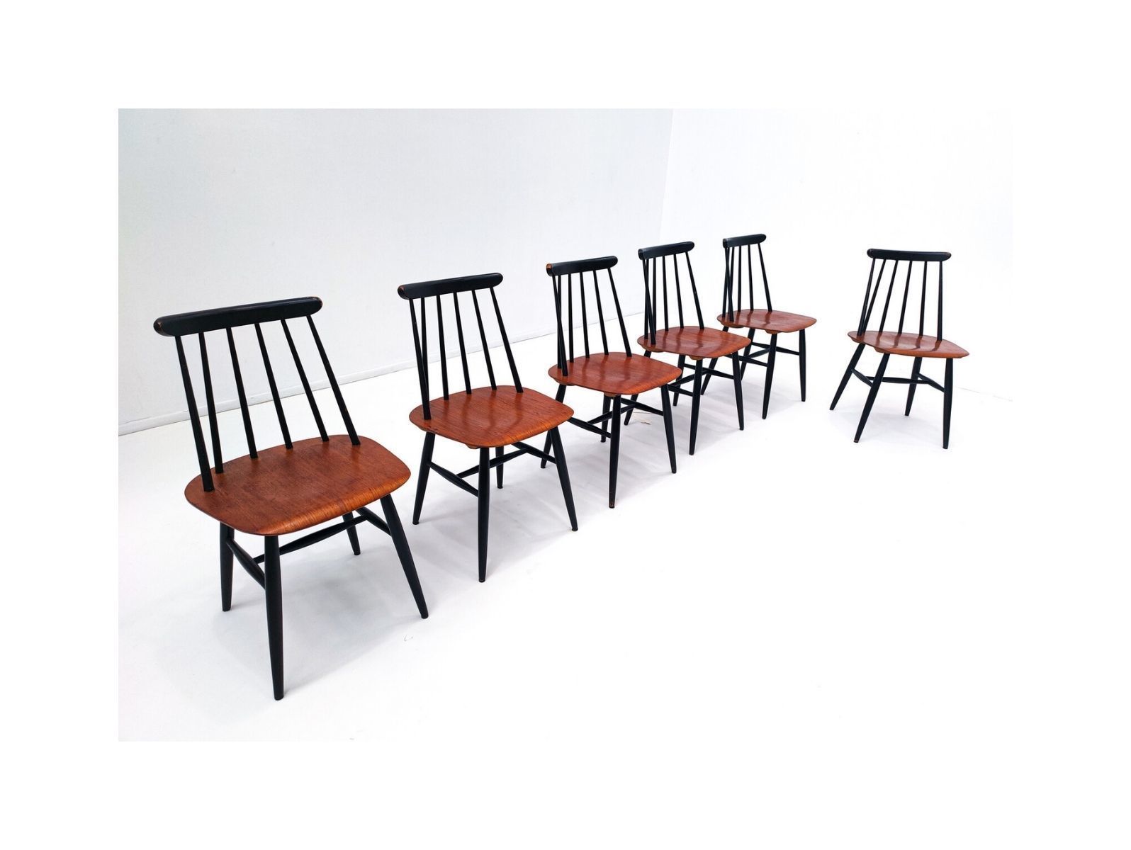 Set Of 6 'Fanett' Dining Chairs By Ilmari Tapiovaara For Edsby Verken