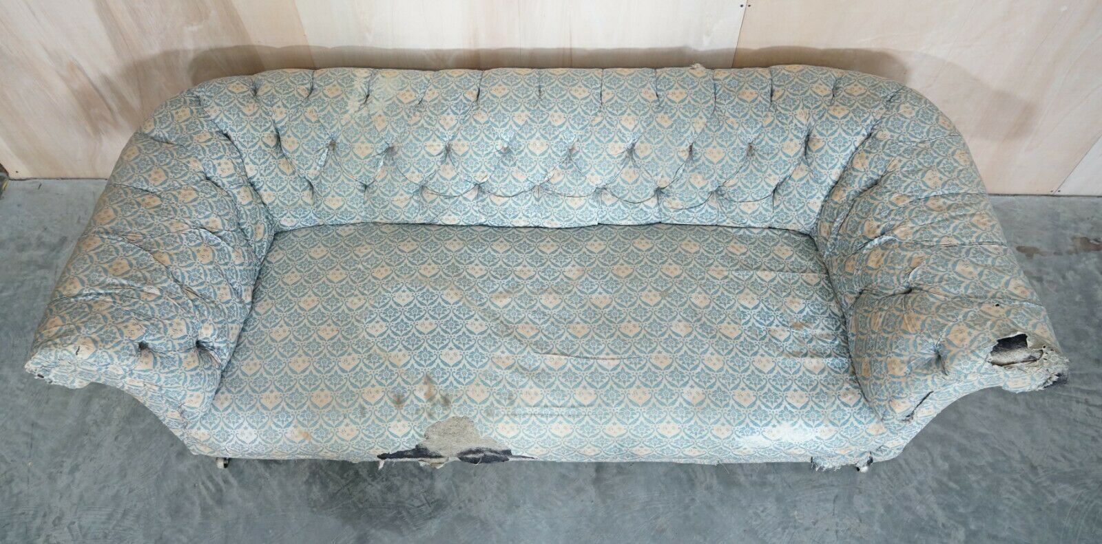 Unrestored Antique Victorian Howard & Son's Chesterfield Sofa Inc Ticking Fabric photo Furniture