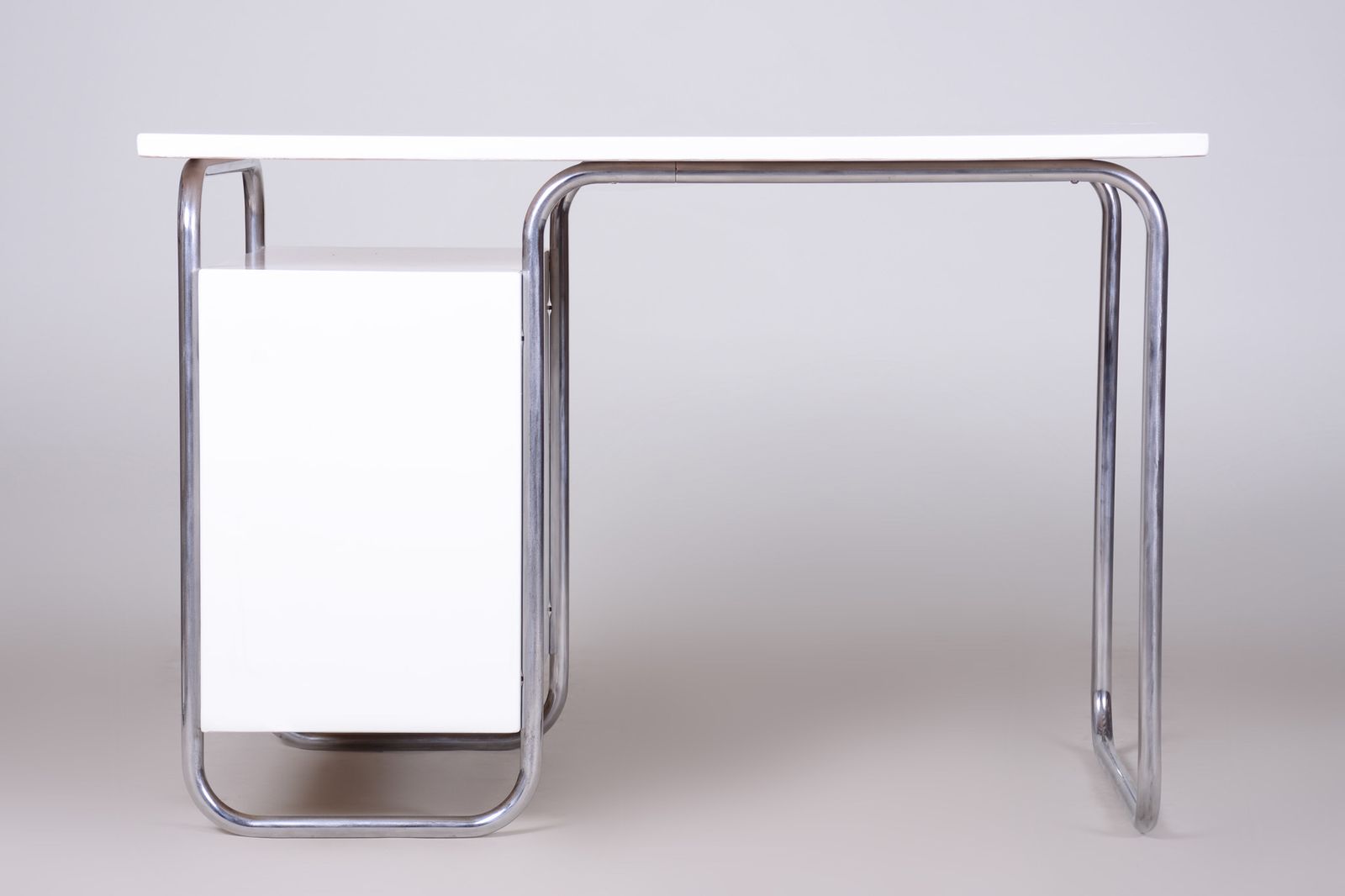 White Bauhaus Writing Desk Made In 1930s Germany By Robert Slezak   Restored photo vintage