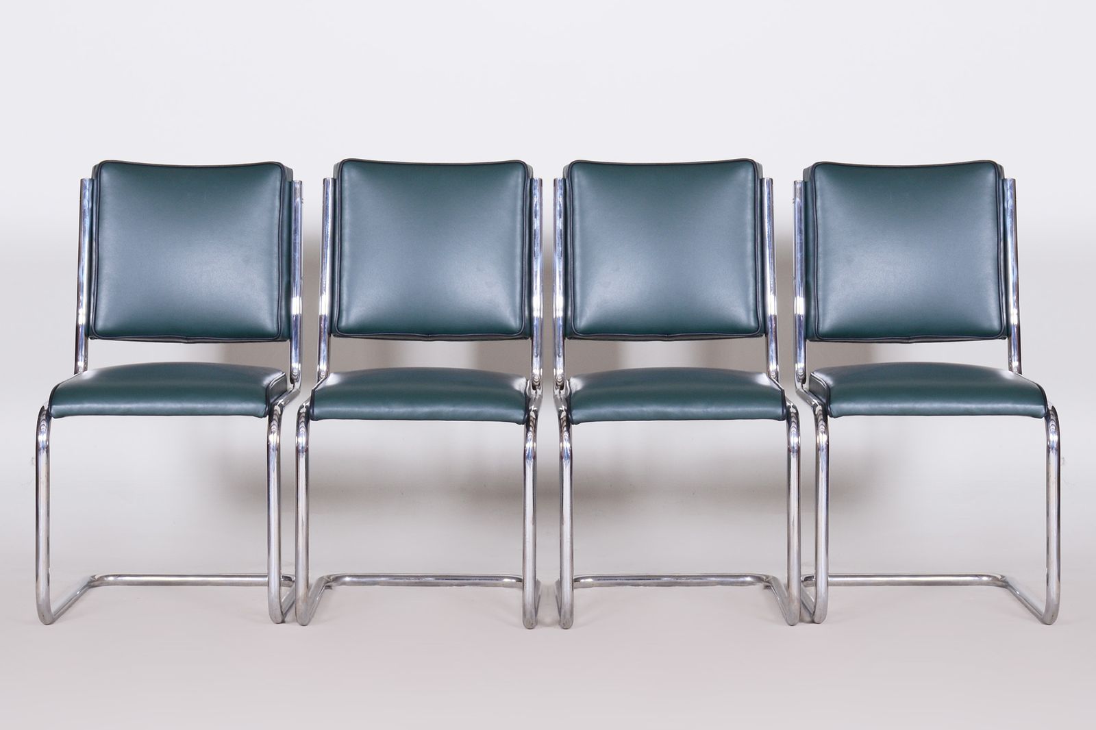 Set Of Four Bauhaus Dining Chairs Designed By Anton Lorenz For Slezak Factories photo 4052.0