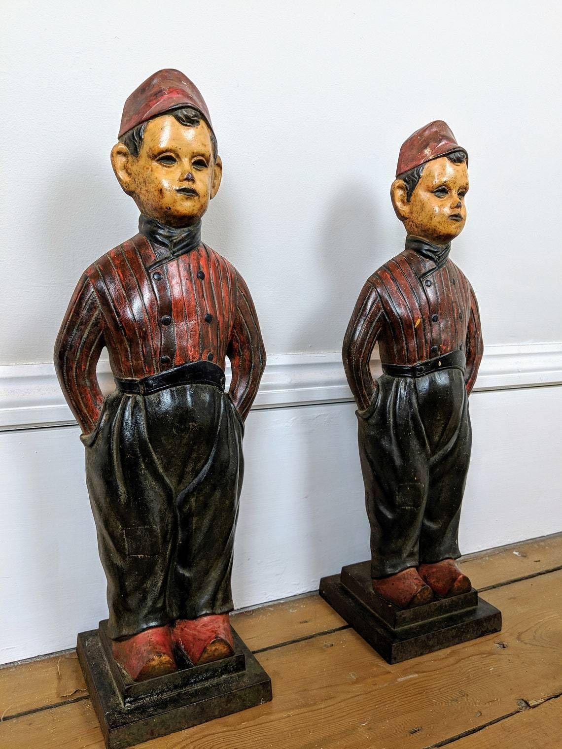 Decorative Antique Figures   Fire Fenders photo furniture
