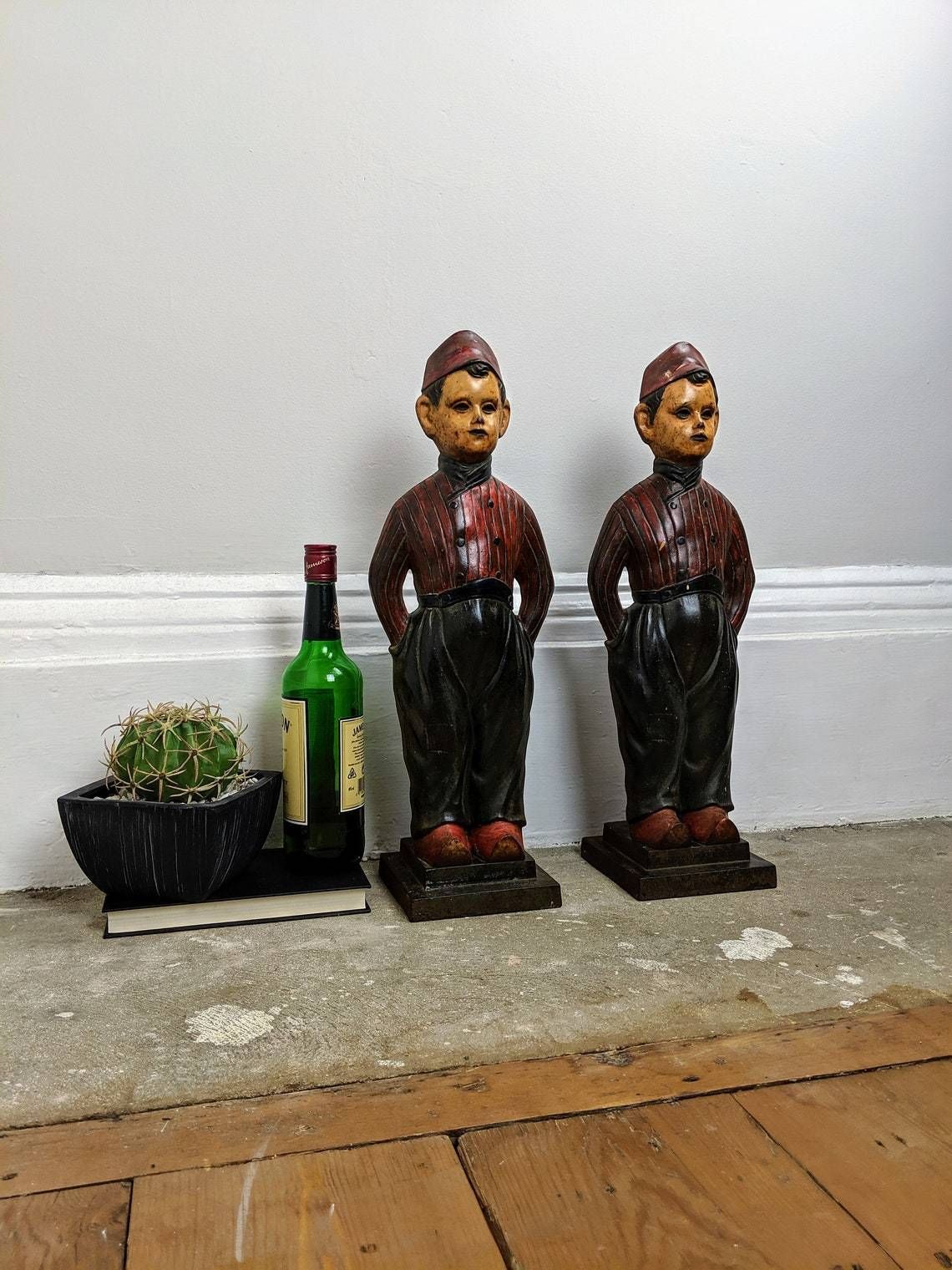 Decorative Antique Figures   Fire Fenders photo 350.0