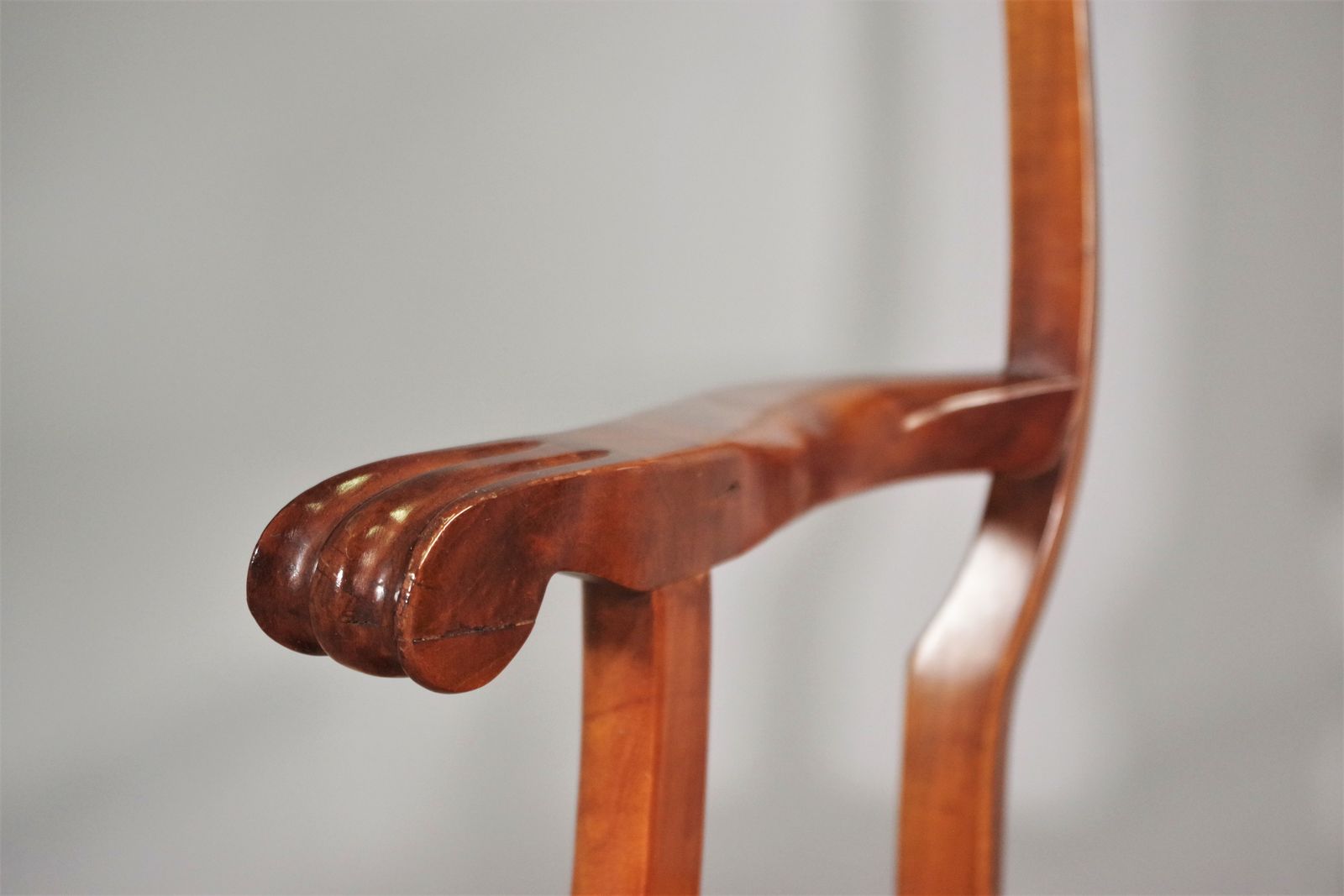 Original Antique Queen Anne Armchair, In Mahogany And Leather photo vintage