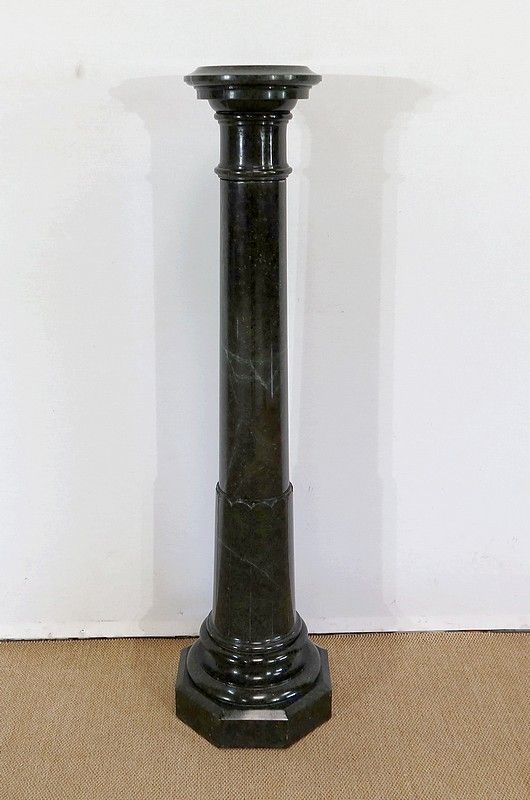 Column With Turntable In Green Sea Marble, 2nd Half Of The 19th Century photo for sale