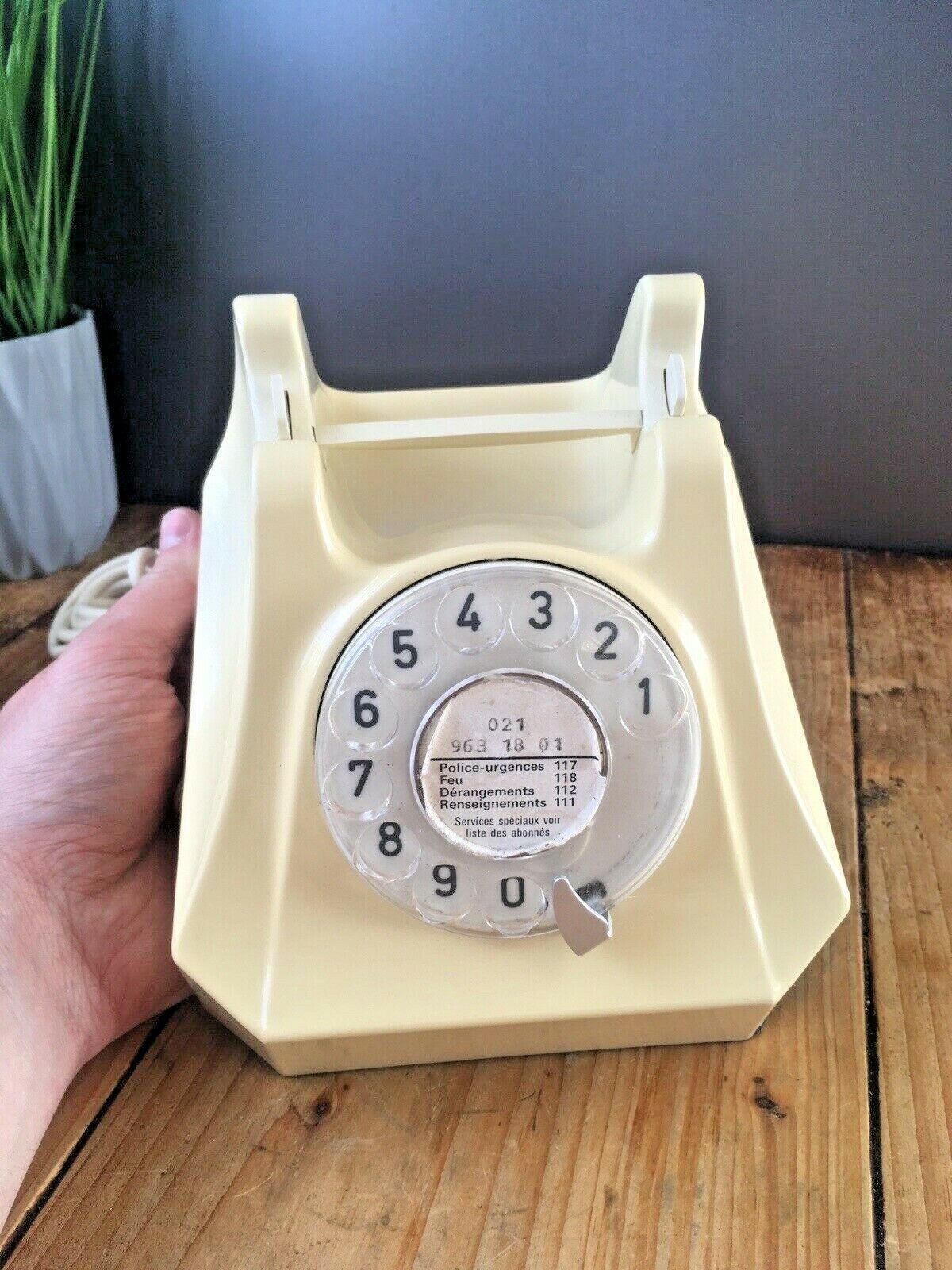 Art Deco Swiss German Weidmann Gfeller Bakelite Rotary Desk Phone Dial Landline Telephone photo vintage