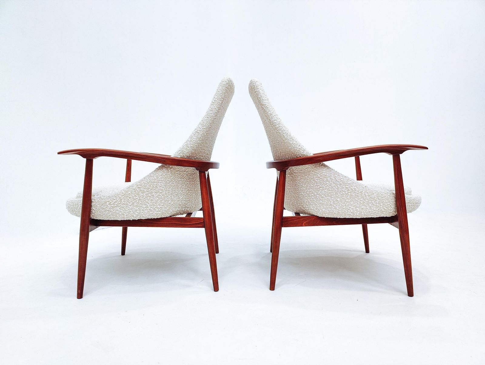 Pair Of Mid Century Armchairs, Wood And White Boucle Fabric, Italy 1960s photo 5022.0