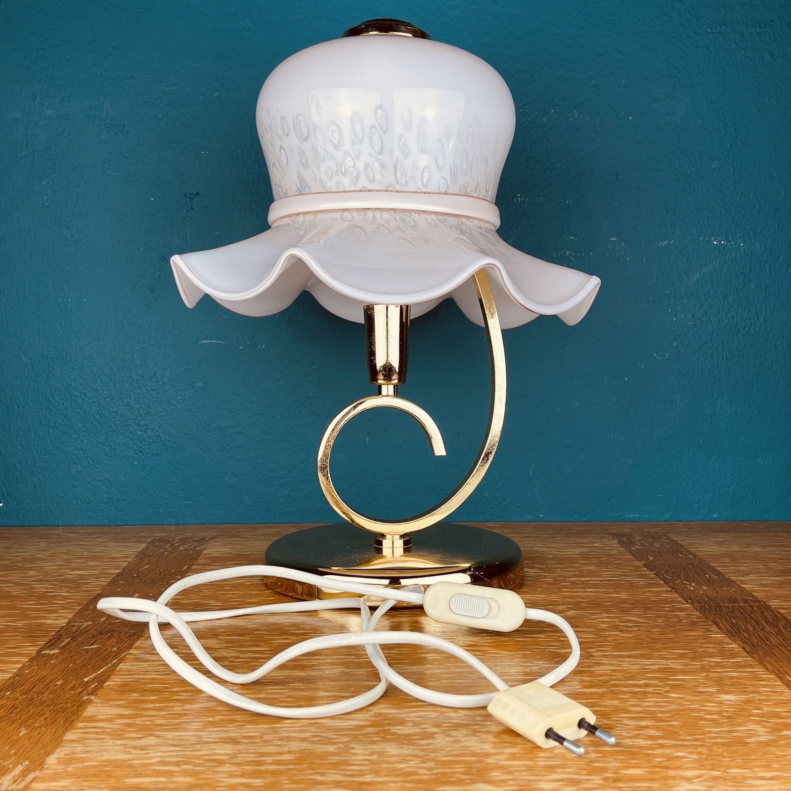 Pink Murano Table Lamp Italy 1980s Woman's Hat Murano Lamp photo 570.0