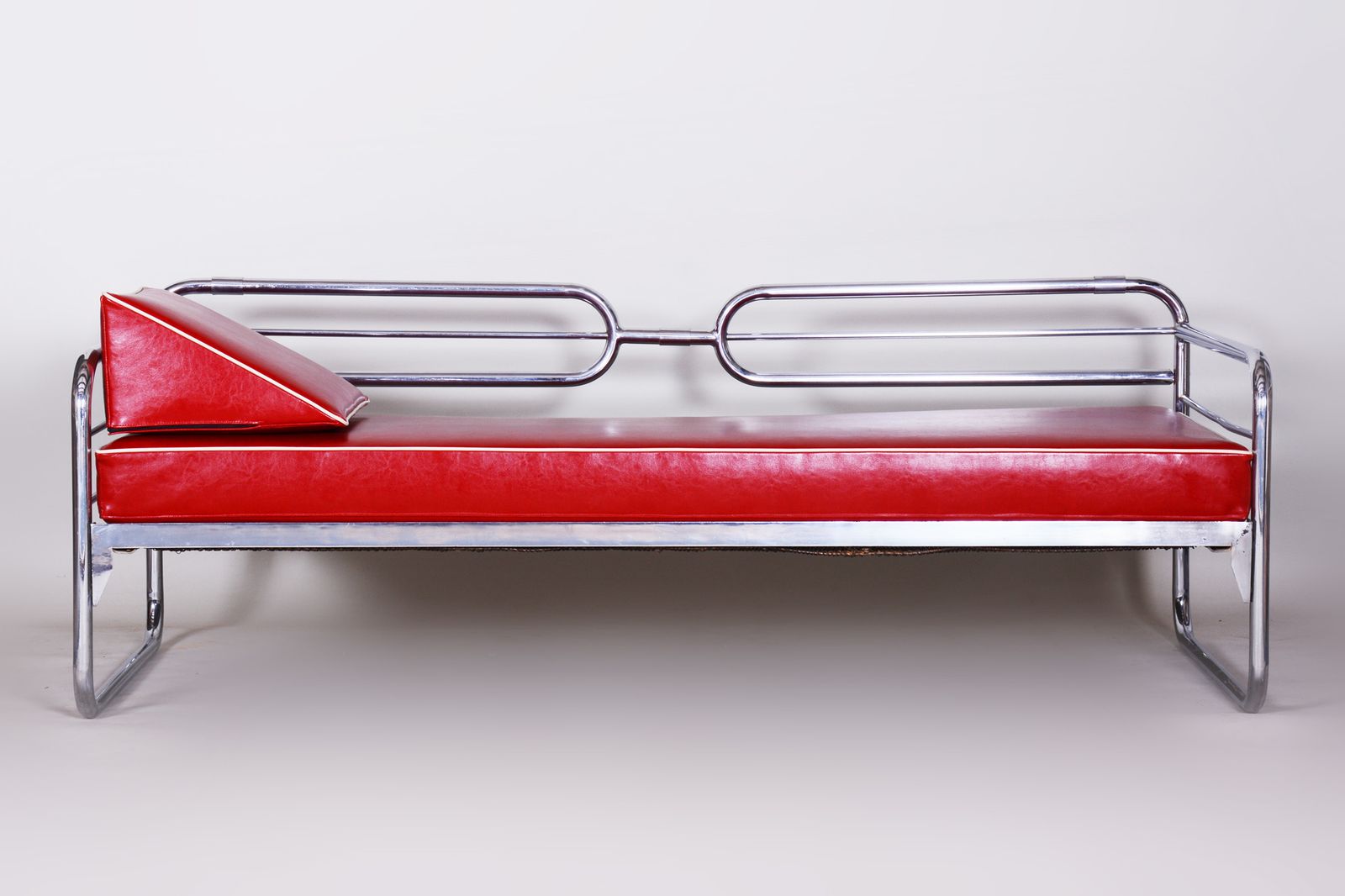 Red Leather Sofa Made In 1930s Czechia By Hynekk Gottwald   Fully Restored photo 2474.0