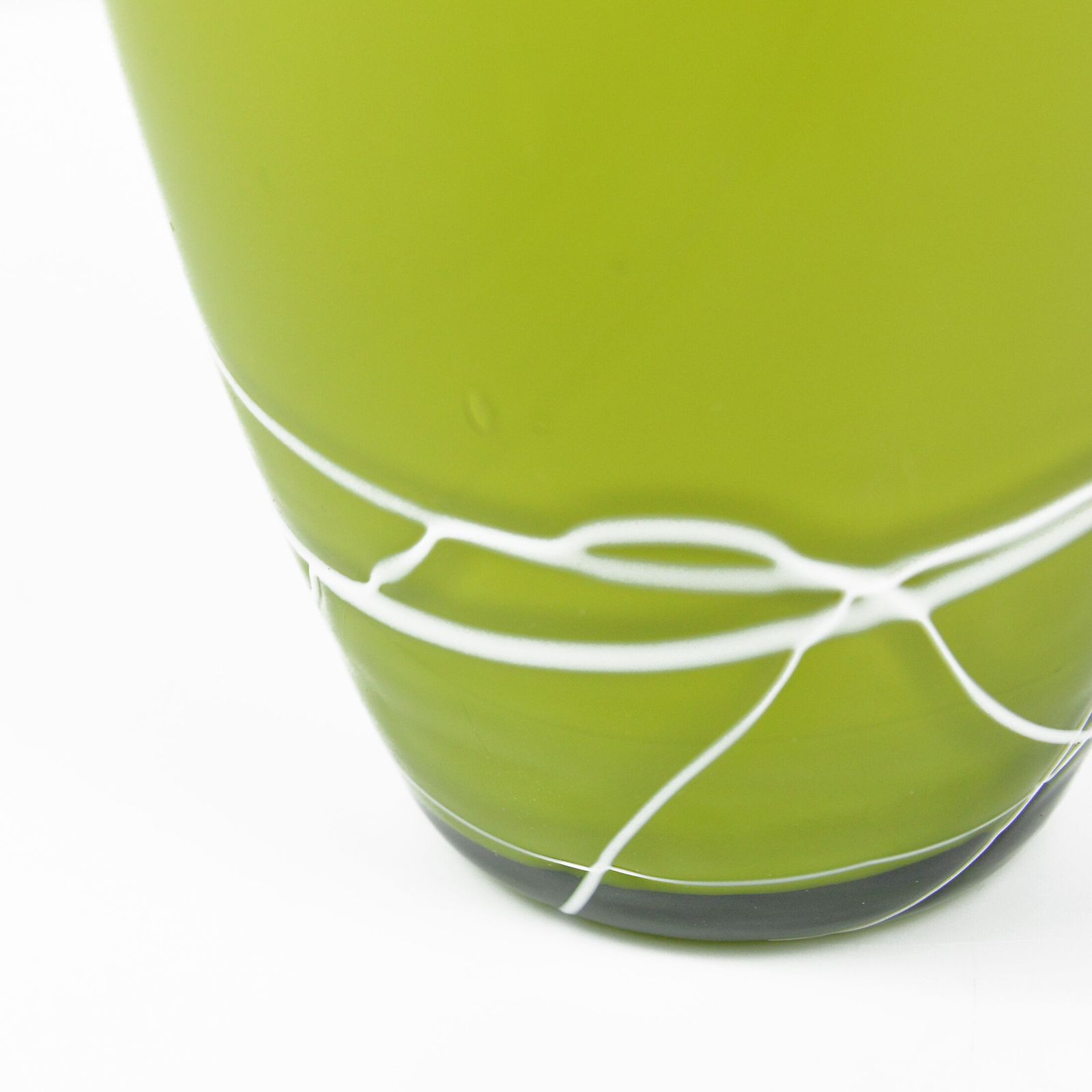 77.0 1970s Modern Glass Vase, Farbglashutte Lauscha Thüringen, Germany photo