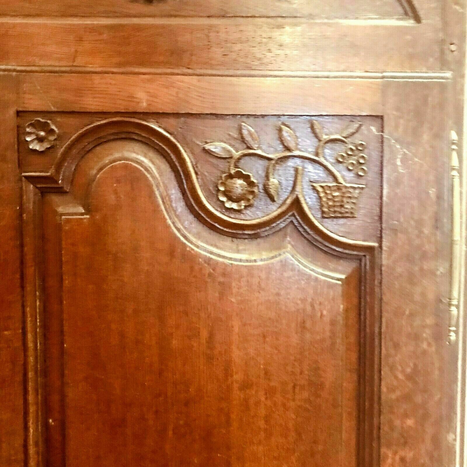photo furniture Louis XIV Cabinet In Carved Oak XVIII Century