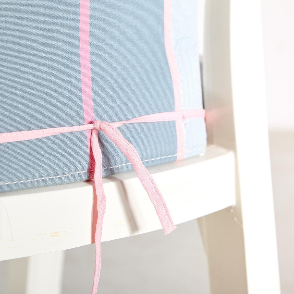 photo furniture Plastic Garden Armchair From Grosfillex