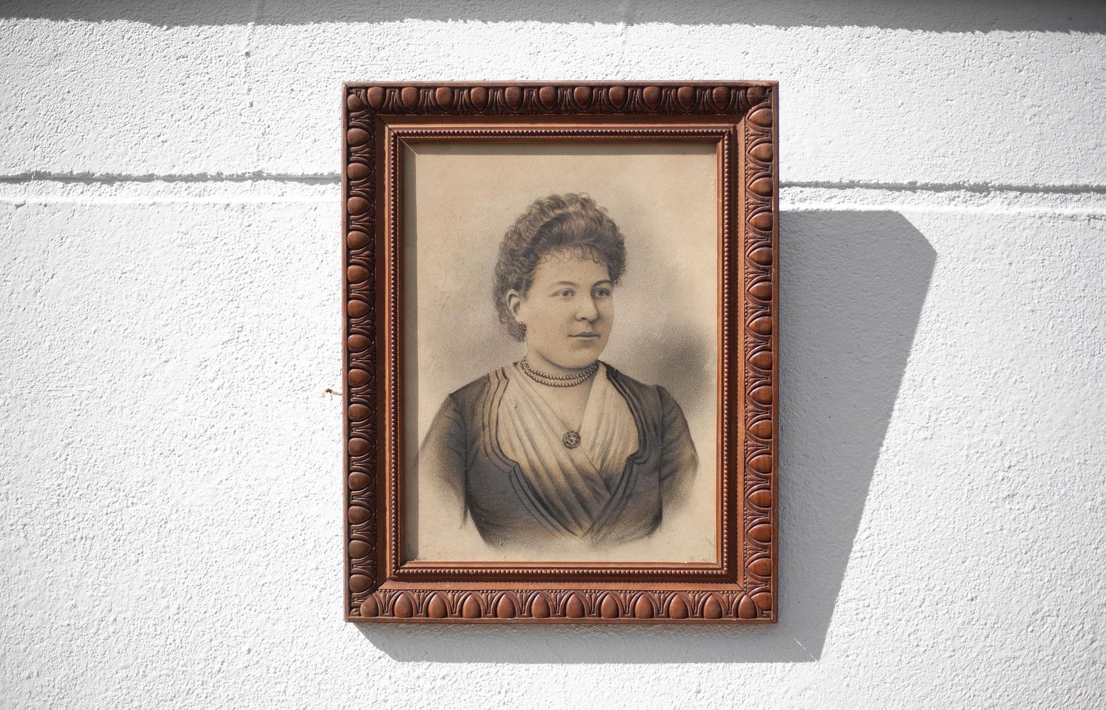 Vintage Portrait Old Wooden Frame