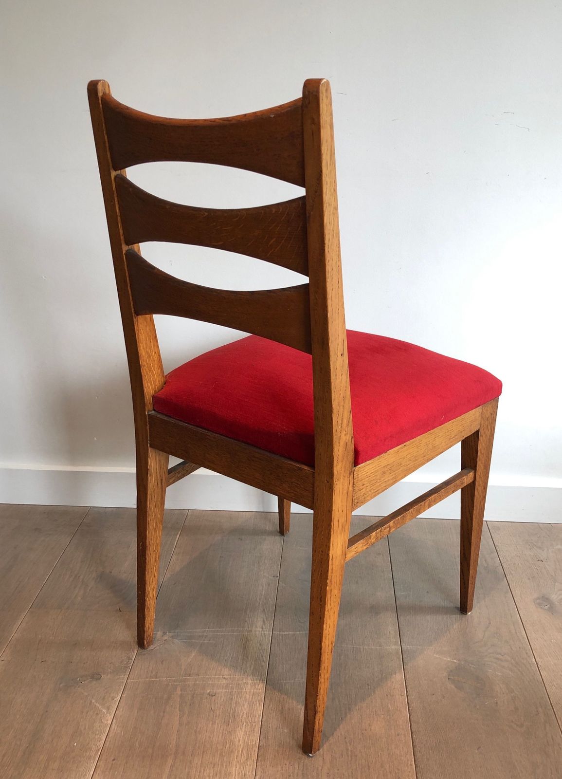 Suite Of 6 Oak Chairs And Red Velvet Seats photo 2500.0