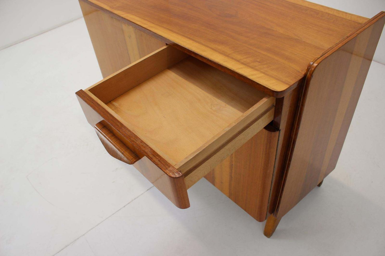 1960s Storage Cabinet By Tatra Pravenec, Designed F.Jirak, Czechoslovakia photo vinterior