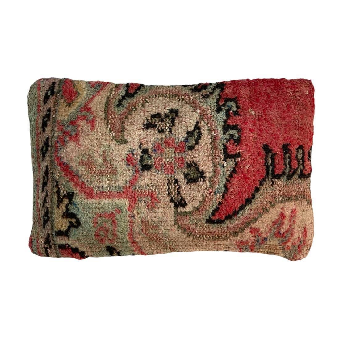 12'' X 20'' Vintage Hand Made Rug Cushion Cover, 30 X 50 Cm Decorative Rug Pillow Cover, Large Vintage Turkish Rug Cushion Cover photo vinterior