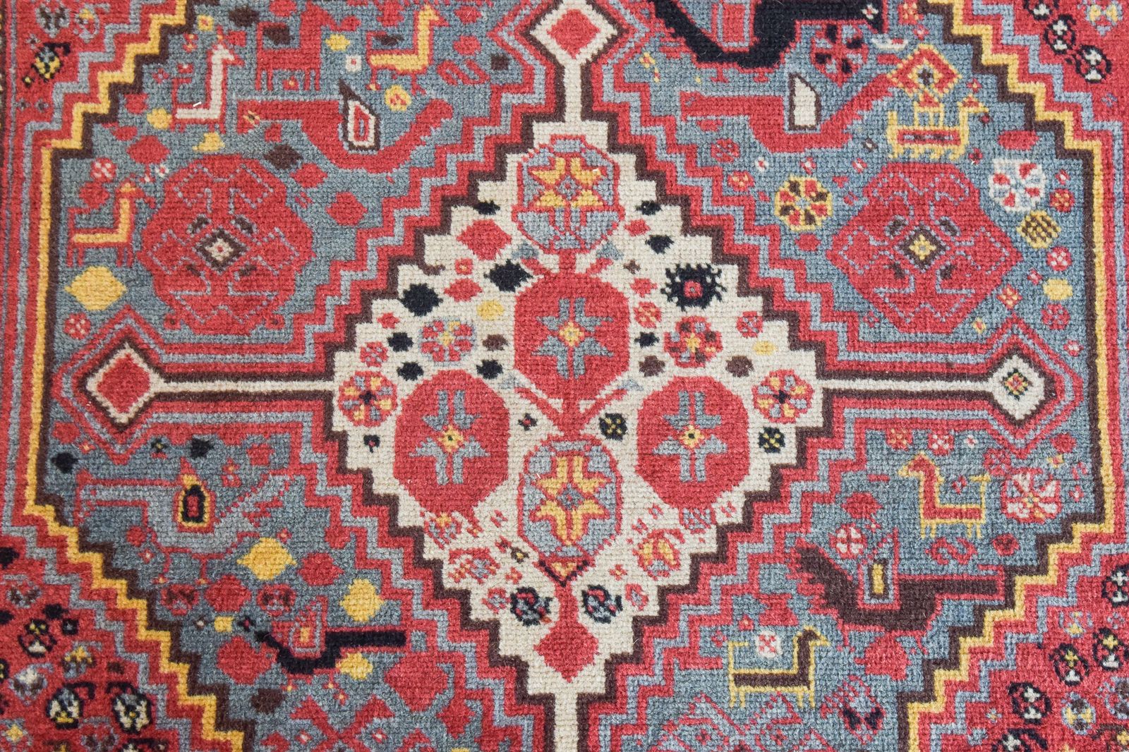 Met De Hand Geweven Vintage Azerbeidzjaans Tapijt photo Textiel