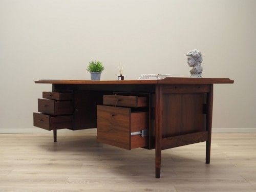Vintage  Desk, Danish Design, 1960s, Designer: Arne Vodder, Production: Sibast photo Furniture