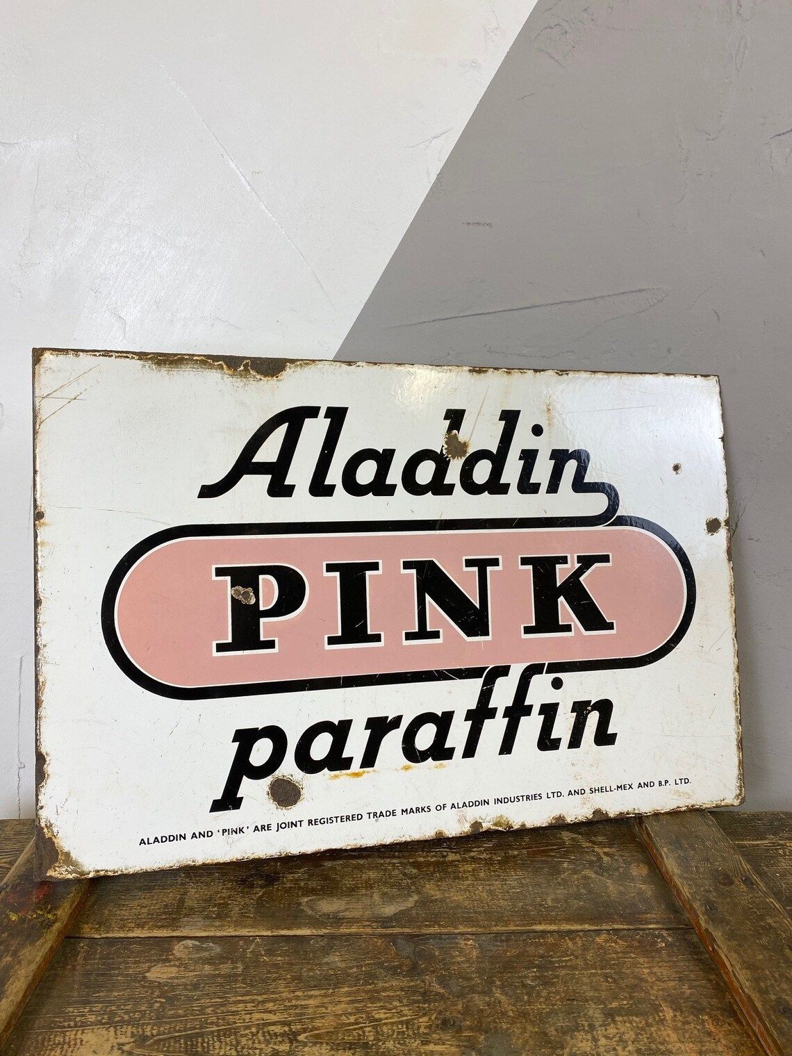 Vintage Aladdin Pink Enamel Metal Sign Advertising photo Home Decor