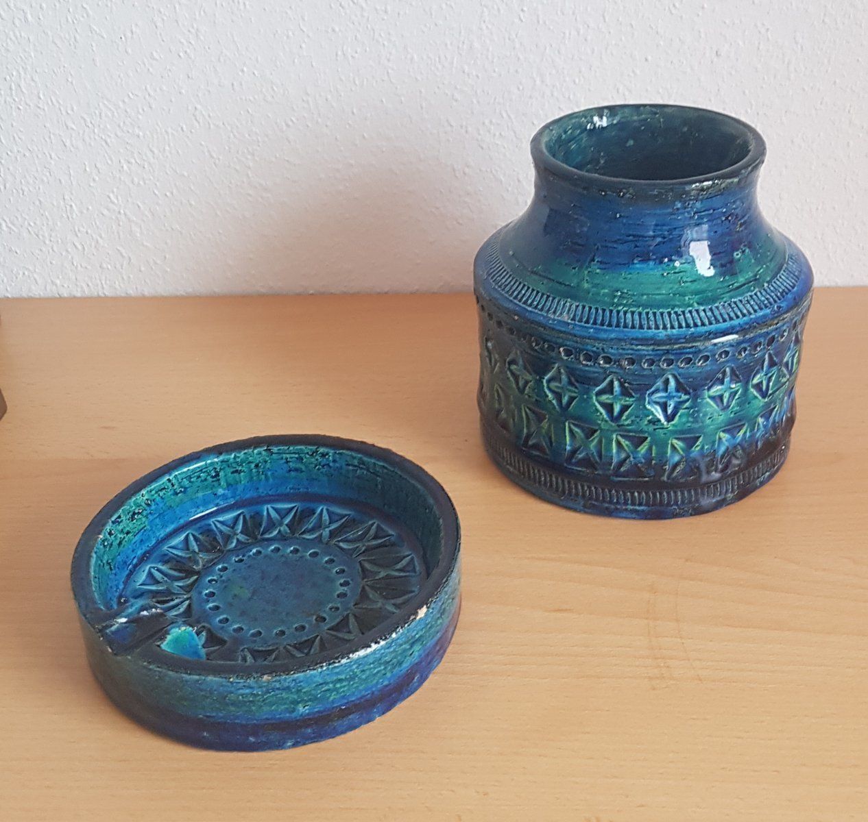 Italian Rimini Blue Vase And Ashtray From Bitossi 1960s Set Of 2