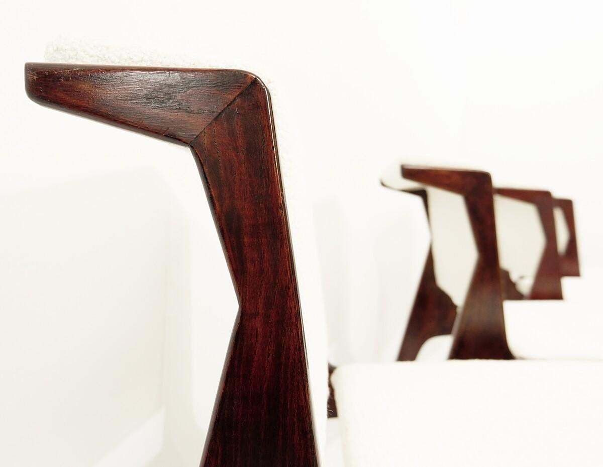 Set Of 4 Mid Century Modern Italian Chairs, Wood And White Fabric, 1960s photo furniture