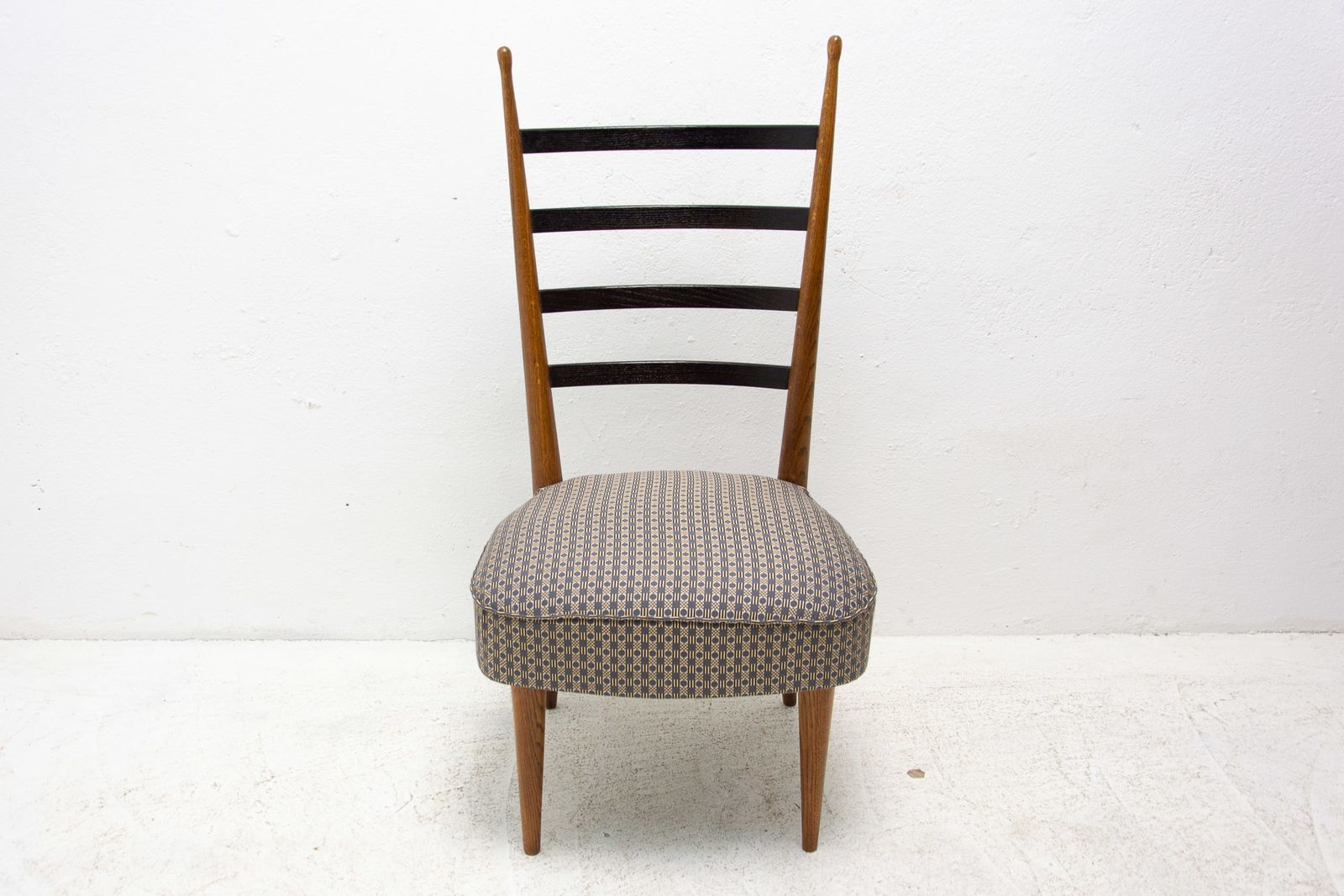 photo furniture Dining Chairs By Josef Pehr Czechoslovakia 1940´S Set Of 4