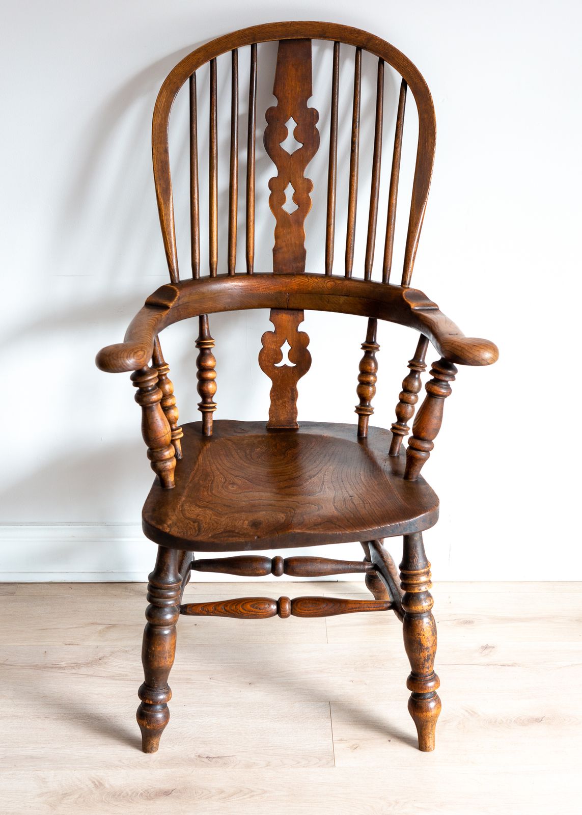 795.0 Unique 19th Century Stamp Marked Broad Arm Antique Yorkshire Windsor Chair photo