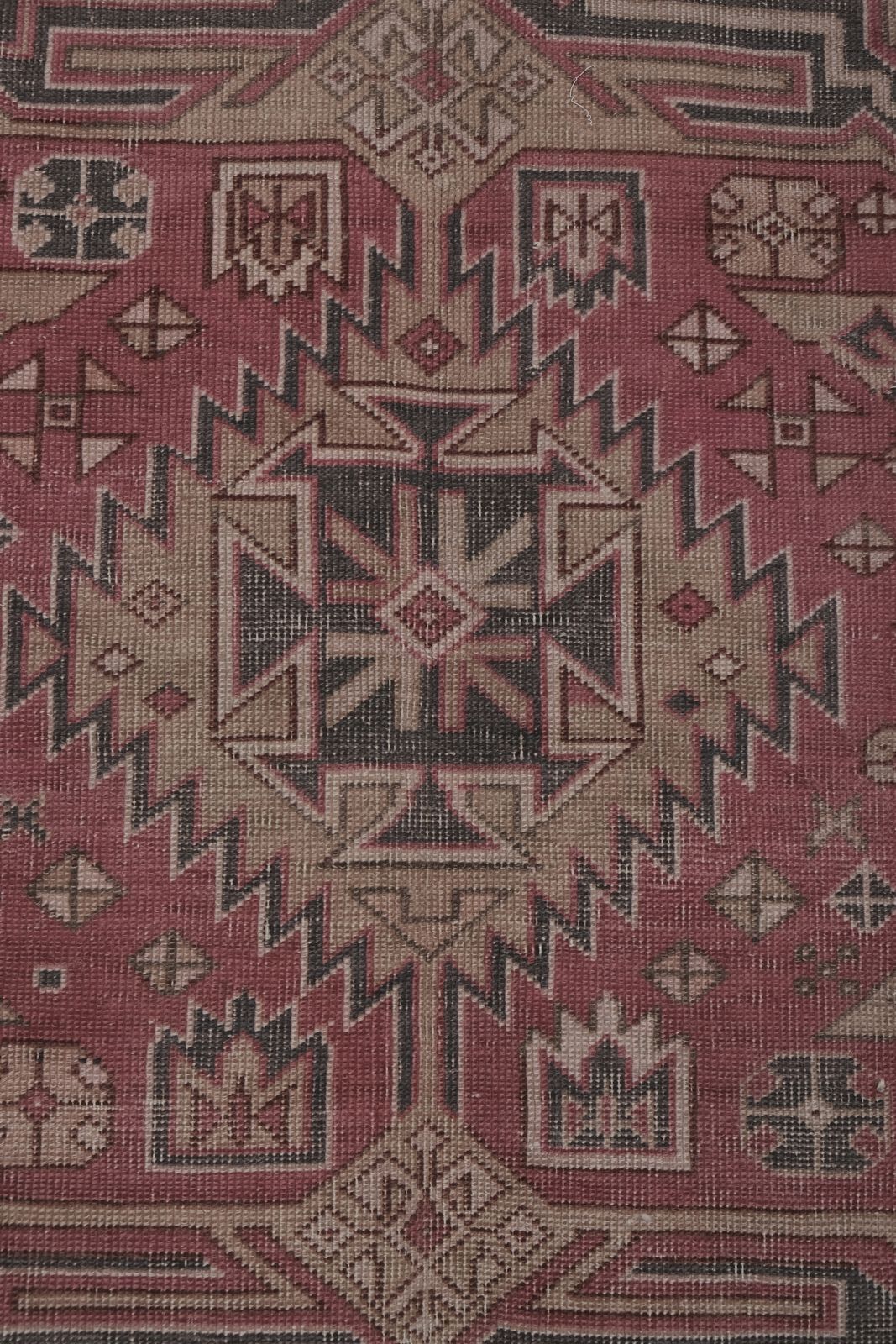 Antique Caucasian Kazak Rug With Tribal Geometric Medallion 5'5'' X 6' photo vinterior