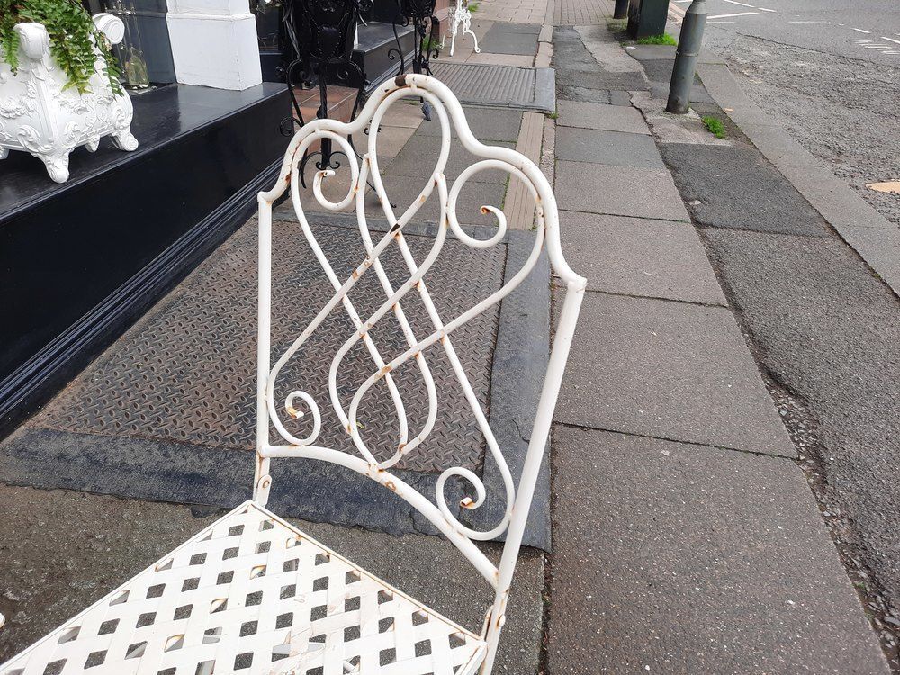 Retro Wrought Iron Garden Bistro Set photo 1250.0