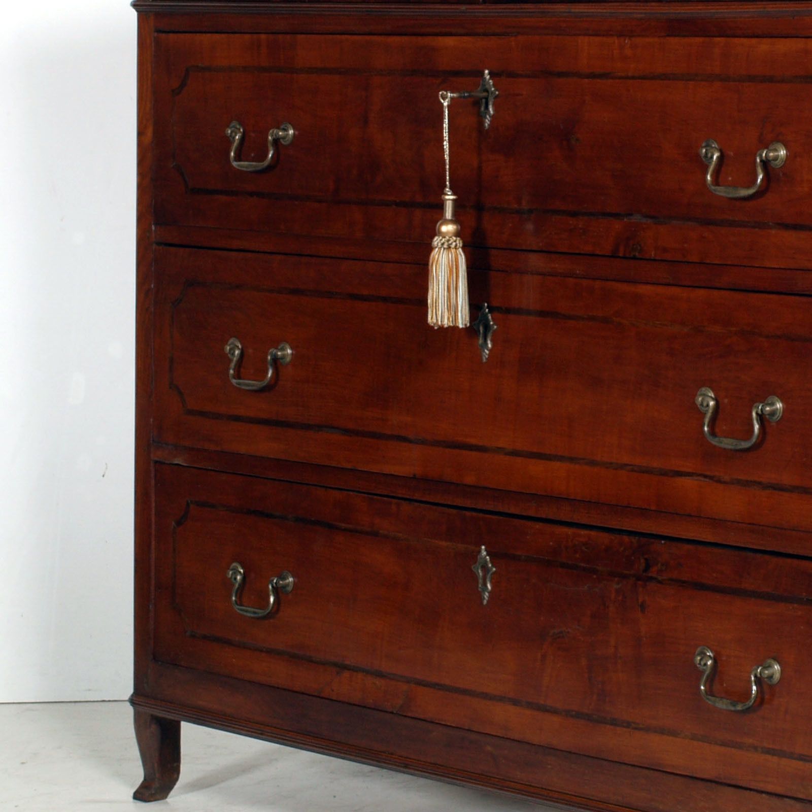 Late 18th Century, Baroque Italian Louis XIV Chest Of Drawers, Walnut, With Inlaid photo 7750.0