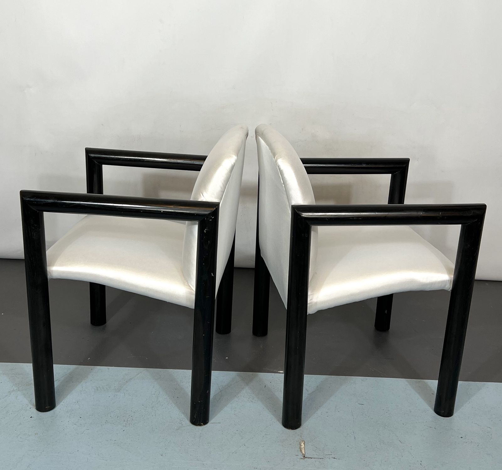 photo furniture Mid Century Italian Modern Set Of 4 Armchairs From 70s