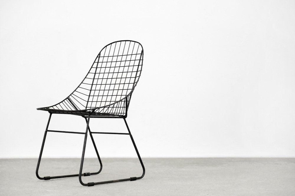 photo vintage Scandinavian Mid Century Modern Minimalist Black Wire Prototype Chair, 1960s, Set Of 5