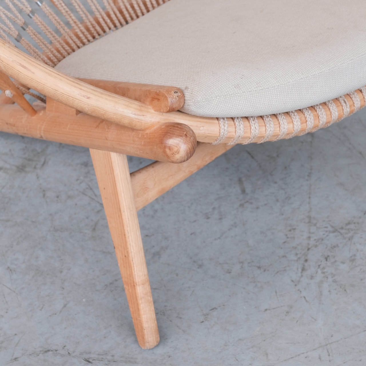 Hans J Wegner Danish Mid Century Circle Chair photo buy