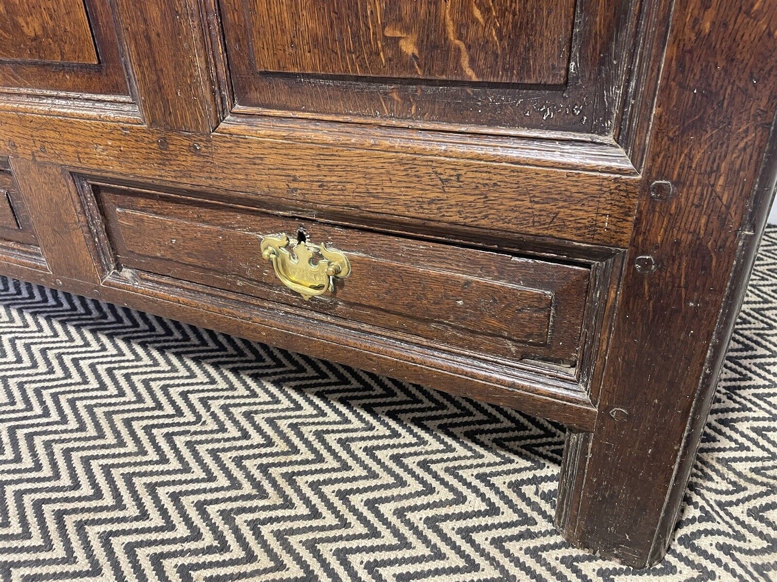 Antique C1740 Welsh Oak Mule Chest Trunk Storage Blanket Chest Hallway Storage photo 595.0