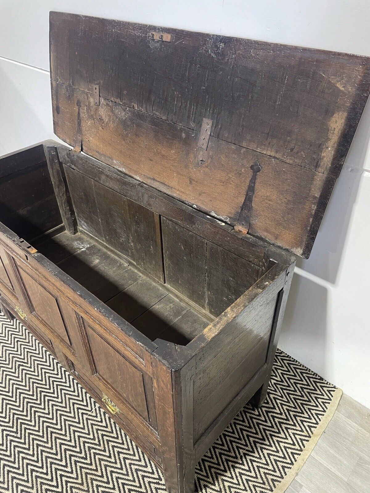 Antique C1740 Welsh Oak Mule Chest Trunk Storage Blanket Chest Hallway Storage photo buy