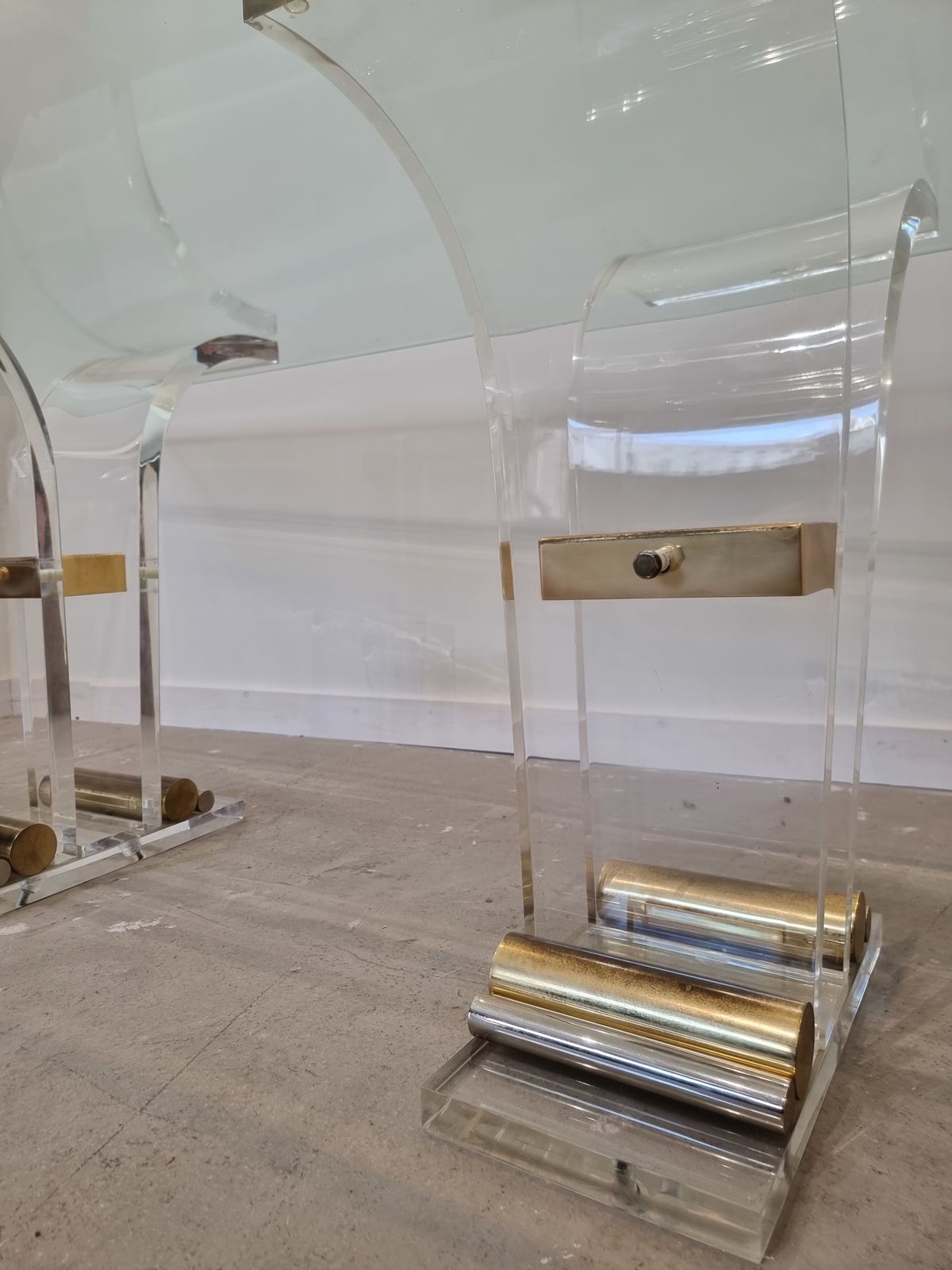 Charles Hollis Jonas Brass And Lucite Diningtable photo 2046.0