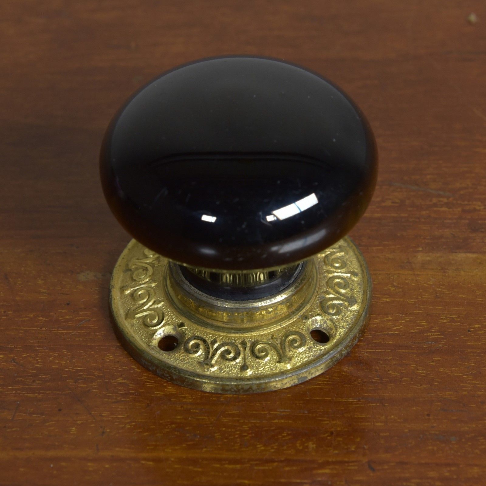 Anique Ceramic & Brass Doorknobs   Two Pairs