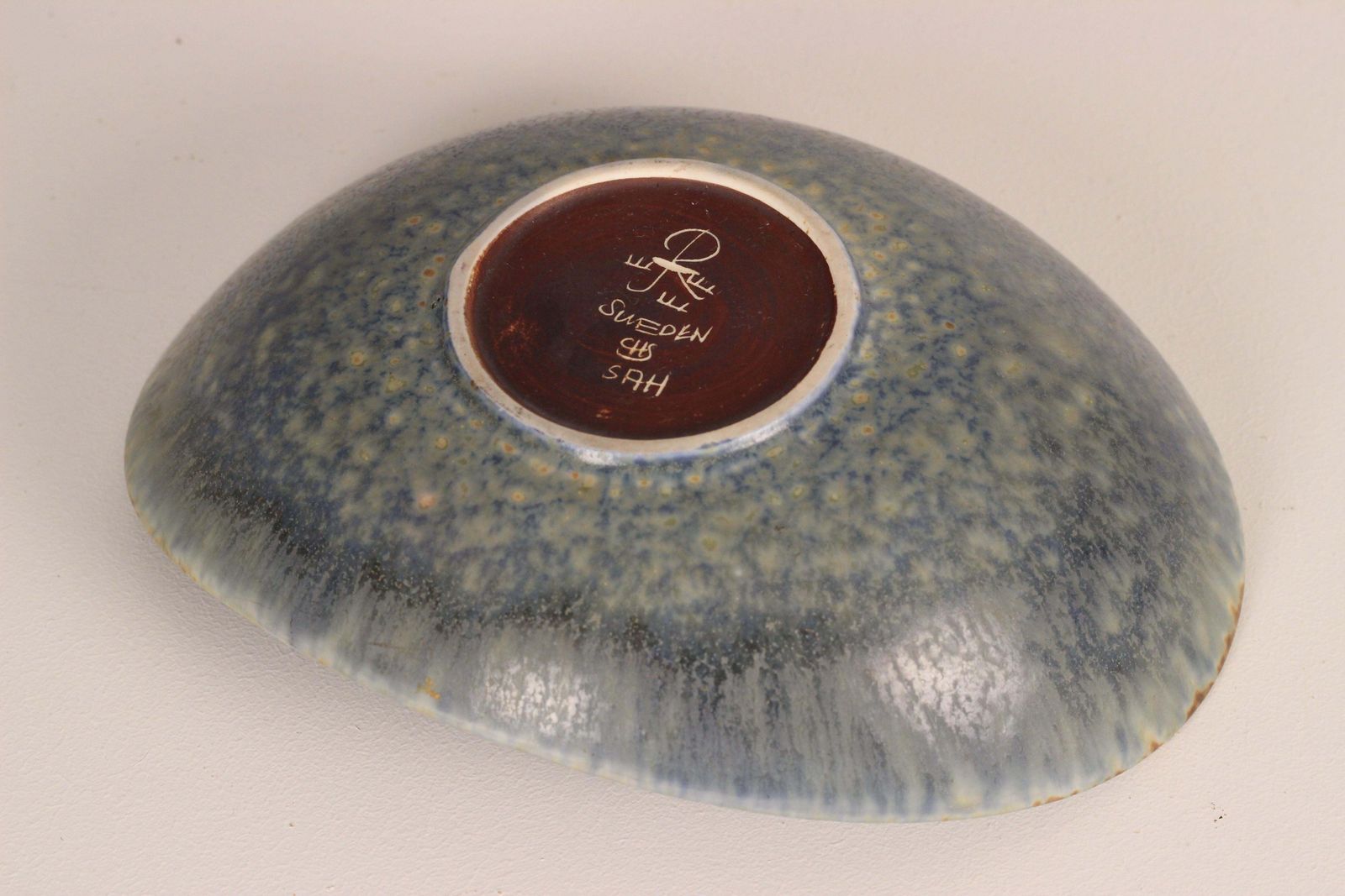 photo furniture Scandinavian Modern Swedish Bowl By Carl Harry Stalhane And Maker Rorstrand