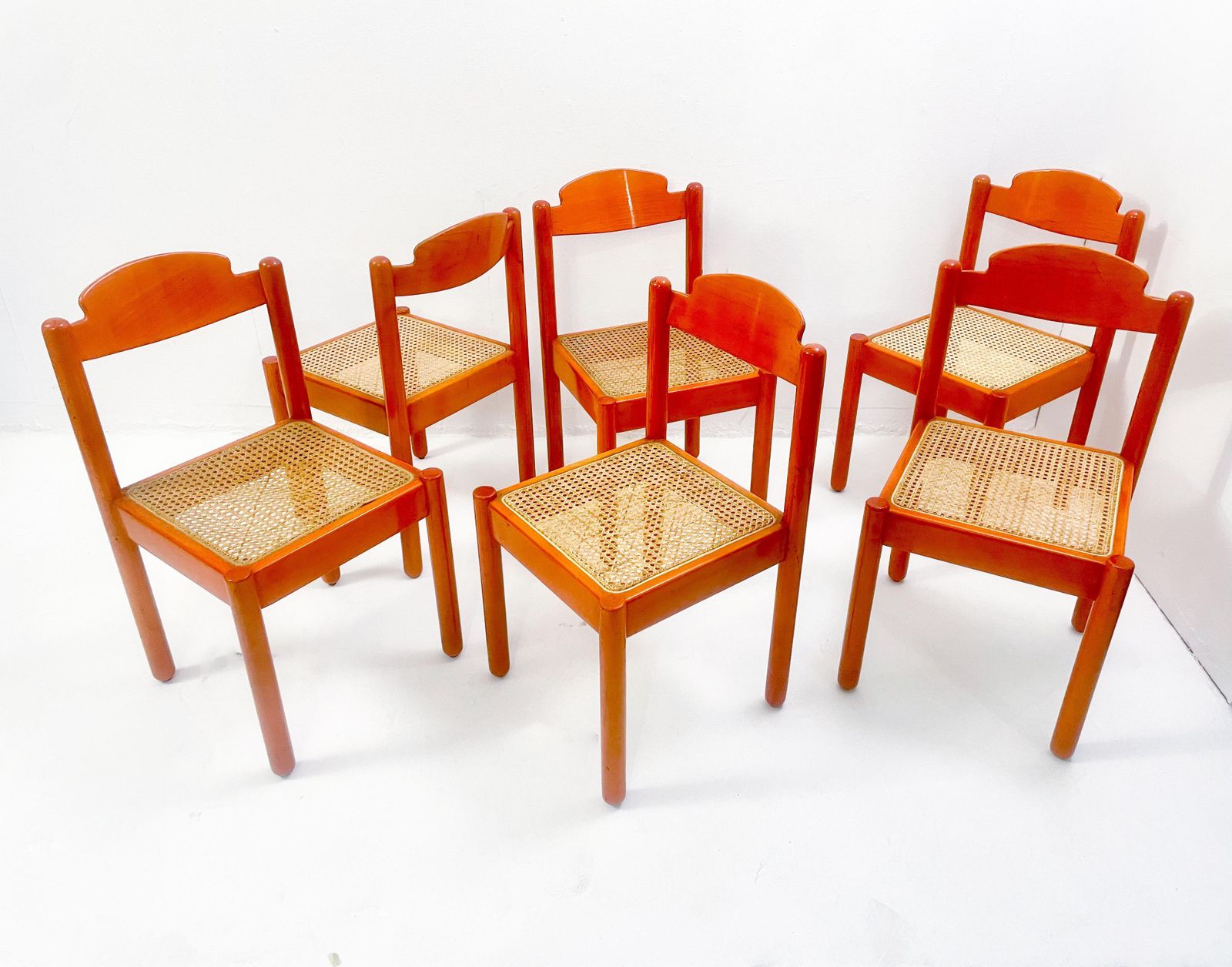 Mid Century Modern Set Of 6 Orange Chairs, Wood, Italy, 1960s photo vintage