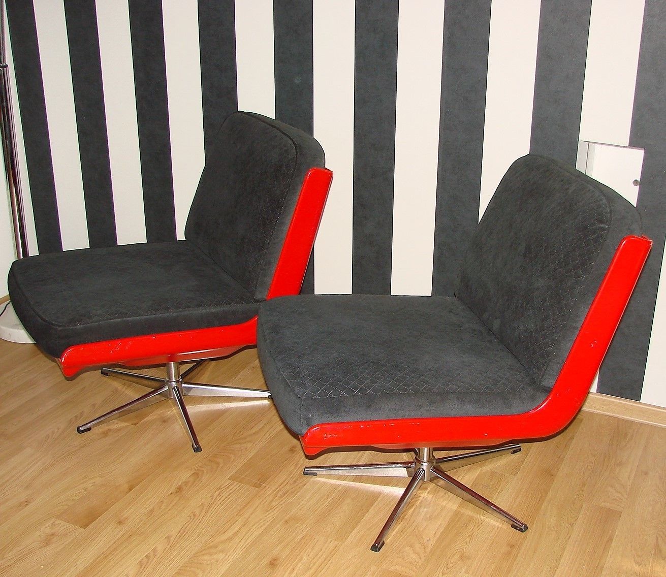 Pair Of Dinna Veb Mobel Kombinat Armchairs, Germany 1960s photo vinterior