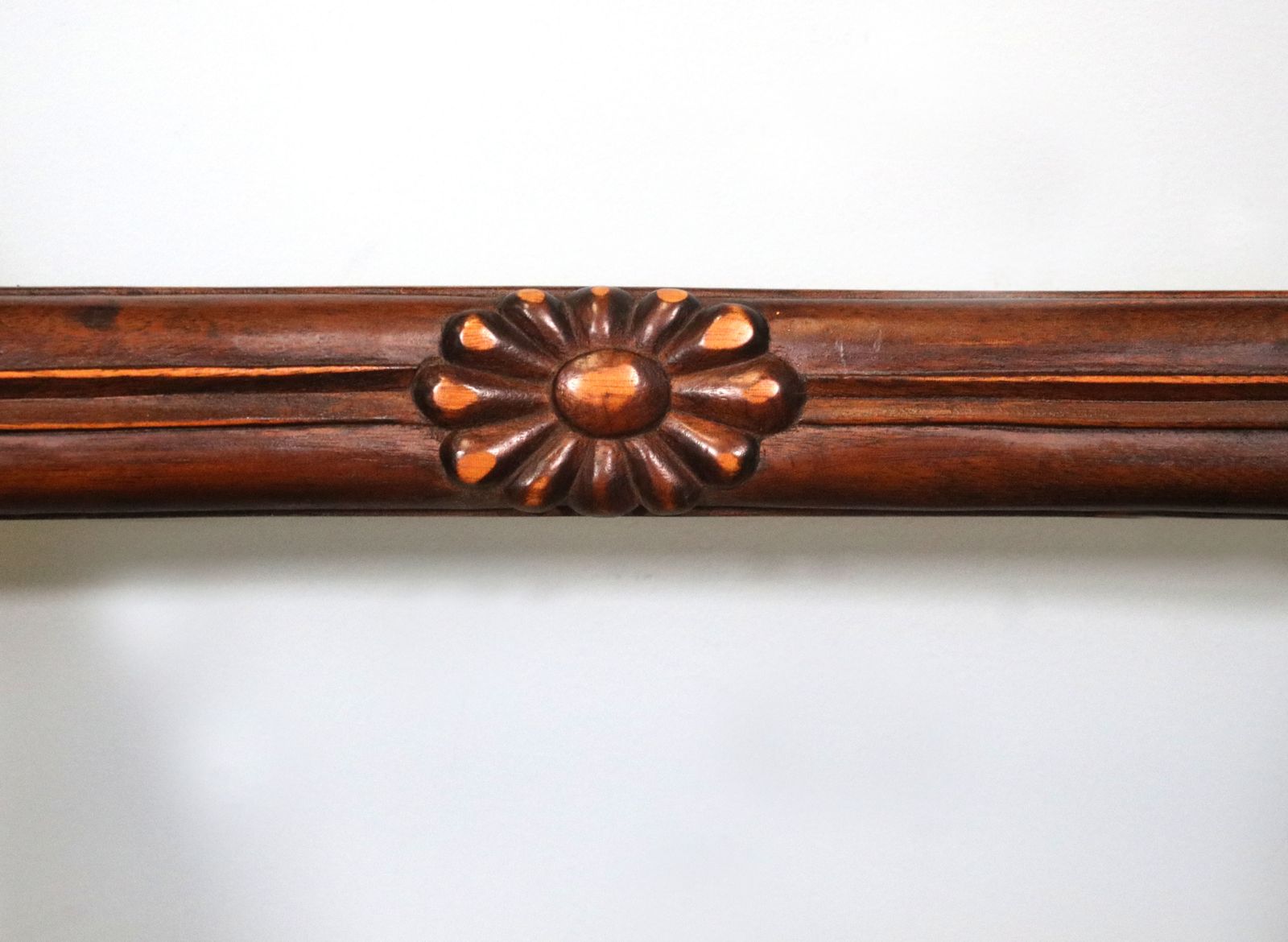 photo buy A Lovely Comfortable Victorian Mahogany Bar Back Carver Chair